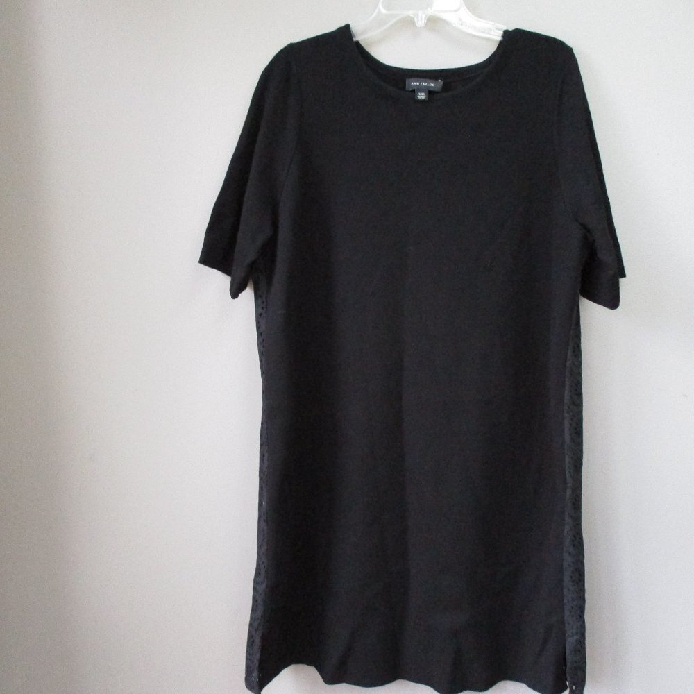 Womans Ann Taylor Black Dress with Eyelet Back with Stretch XXL